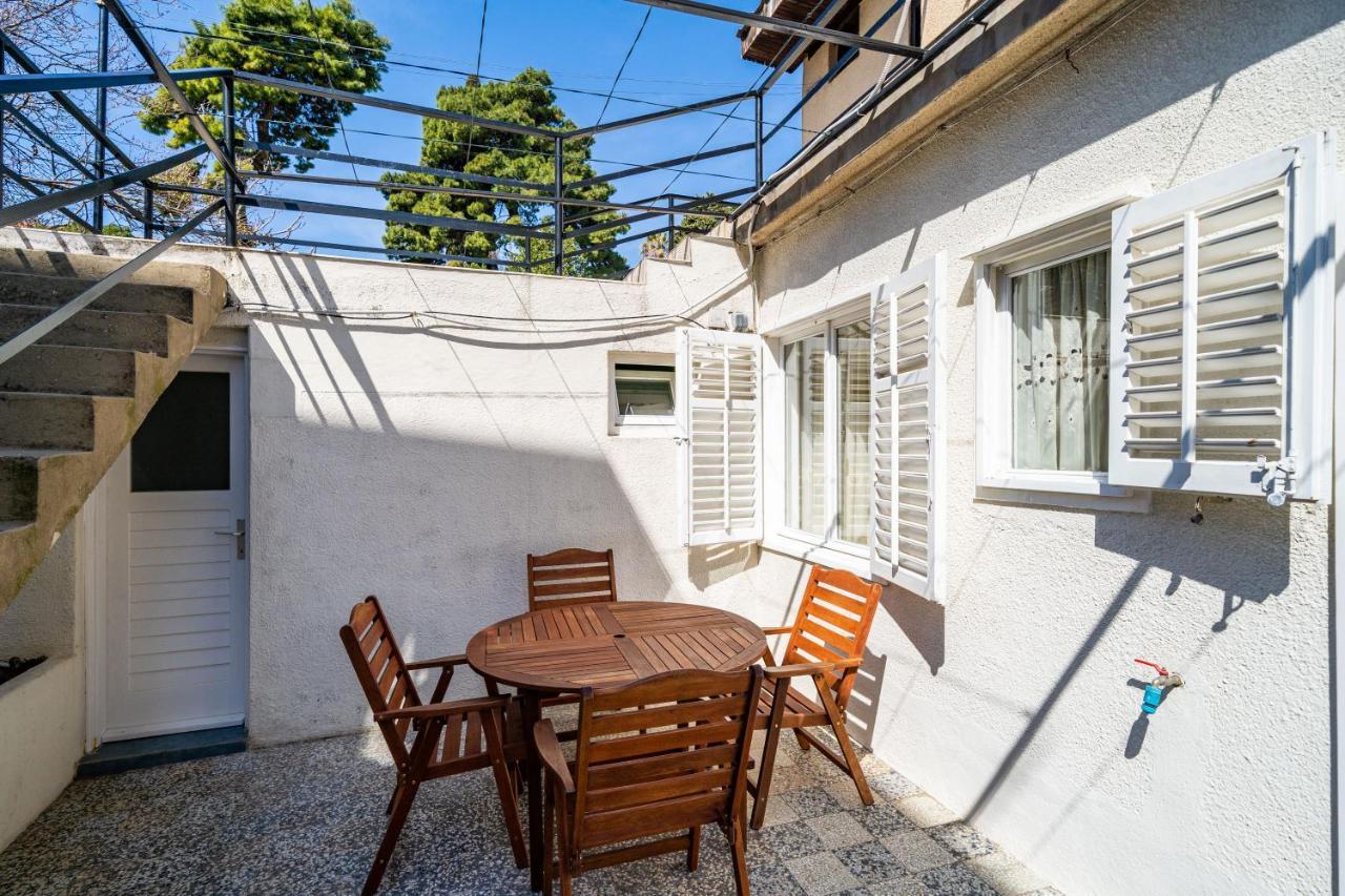 Central Apartment With Terrace Dubrovnik Extérieur photo