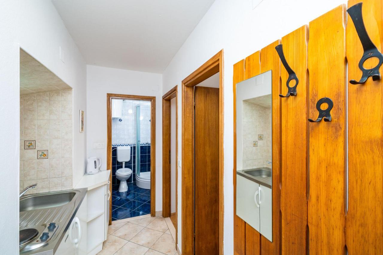 Central Apartment With Terrace Dubrovnik Extérieur photo