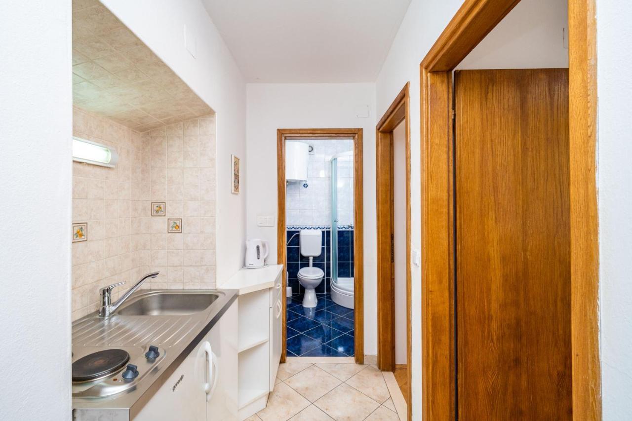 Central Apartment With Terrace Dubrovnik Extérieur photo