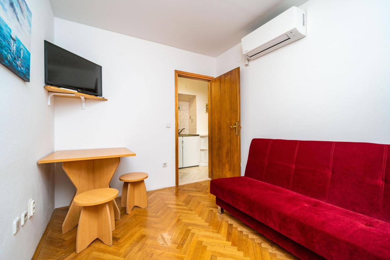 Central Apartment With Terrace Dubrovnik Extérieur photo
