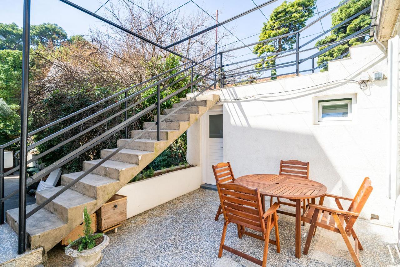 Central Apartment With Terrace Dubrovnik Extérieur photo